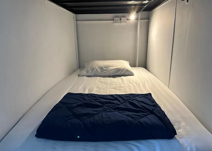 Blue Flow Hostel