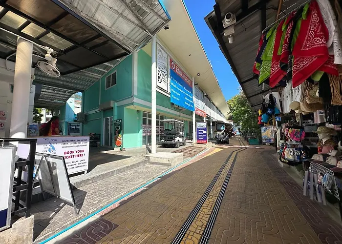 Blue Flow Hostel